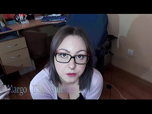 ❤️ Merch Sexy gyda Sbectol Yn Sugno Dildo'n Ddwfn ar y Camera ❤️❌ Fideo rhyw atom ni cy.pornjk.ru ❌